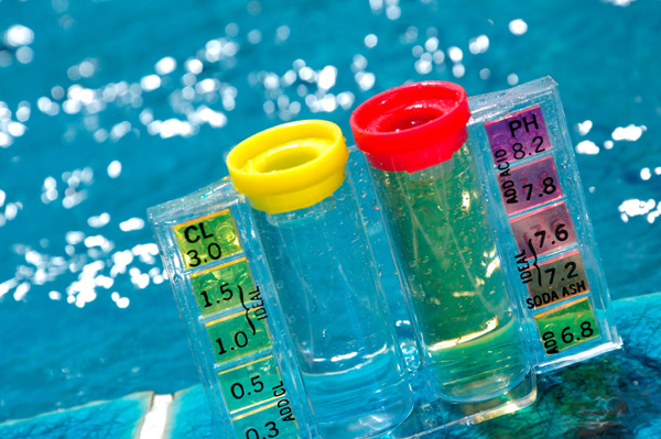 PH là thước đo của độ axit và là cơ sở cho nước hồ bơi